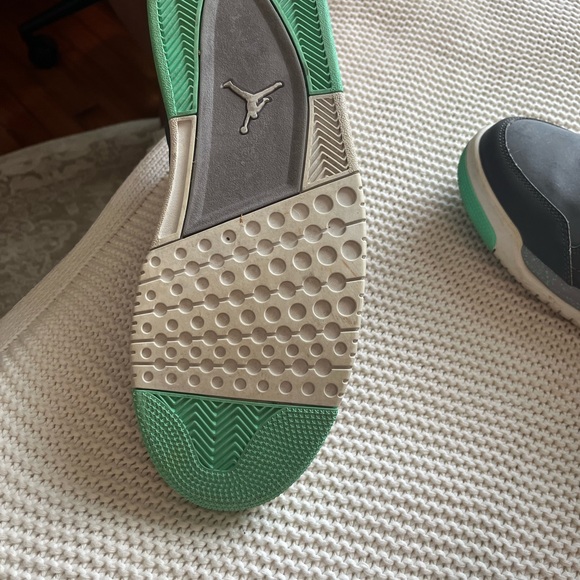 Air Jordan Flight.  Gray and mint green.  Size 13.  Good condition. - Picture 3 of 4